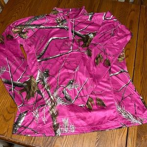 Legendary Whitetails Pink Camouflage Top L